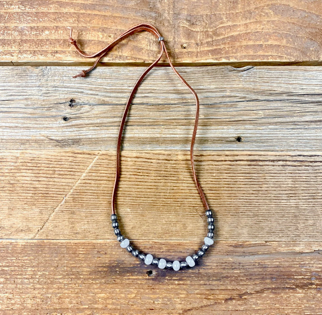 Navajo Style Pearl & White Pearl Leather Choker