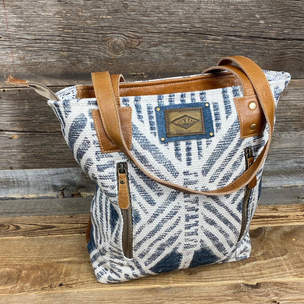 Stella Blue Concealed Carry Bag - This Farm Wife